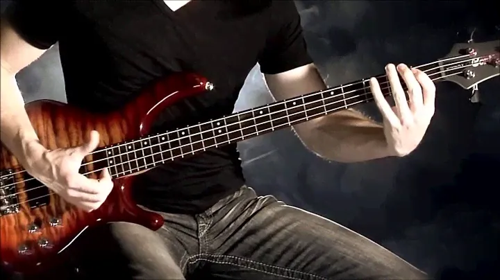 Contra Baixo Cort 5 Cordas Ativo Action DLX - LOJA TEMPLO MUSICAL