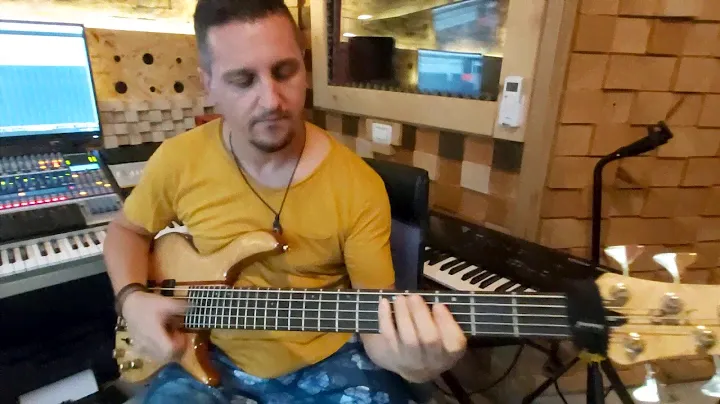 Arsim Stafai - CORT A5 Custom 20-th aniversary, recording Bass lines 1