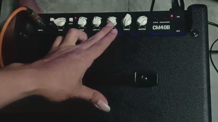 REVIEW AMPLI BASS CORT CM40B BISA MASUK KE AMPLI PUSAT JUGA GAES
