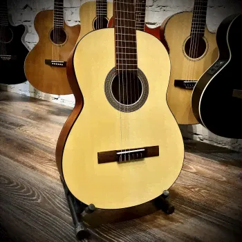 Классическая гитара 4/4 Cort AC100-OP-3