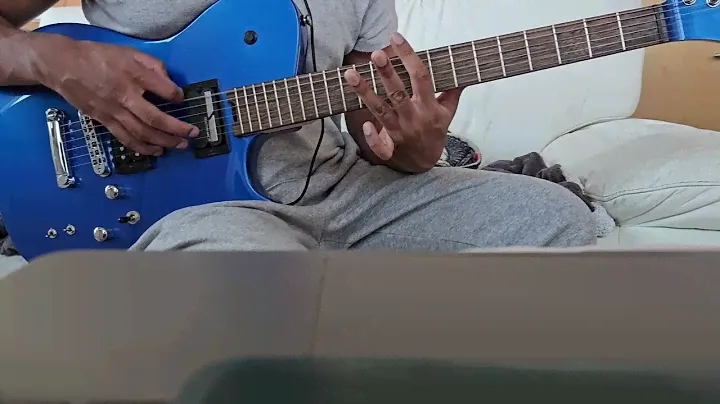 Trying my new Manson MBM-2 with New Born's Riff - Muse