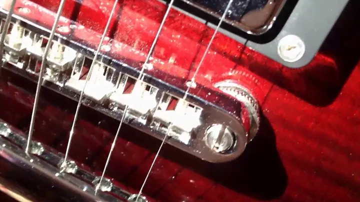 Что случилось с моей гитарой. Cort M600. TonePros. D'Addario Flat Wound.