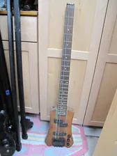 Cort Steinberger Headless bass guitar